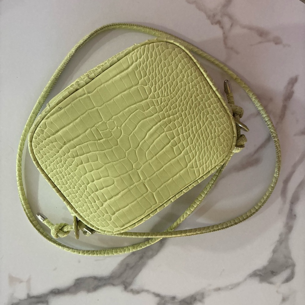 Stradivarius Light Green Croc-Texture Crossbody Bag